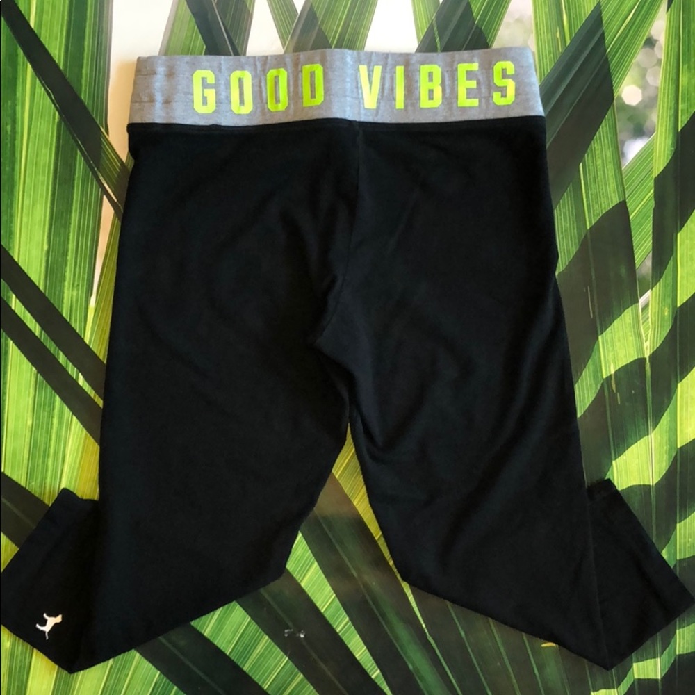 VS PINK yoga leggings crop good vibes medium